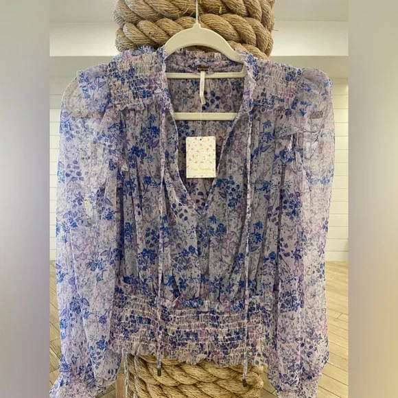 **NWT** Free People Sheer flower blouse - Picture 2 of 5